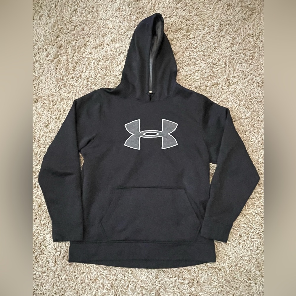 Under Armour grey sweatshirt
